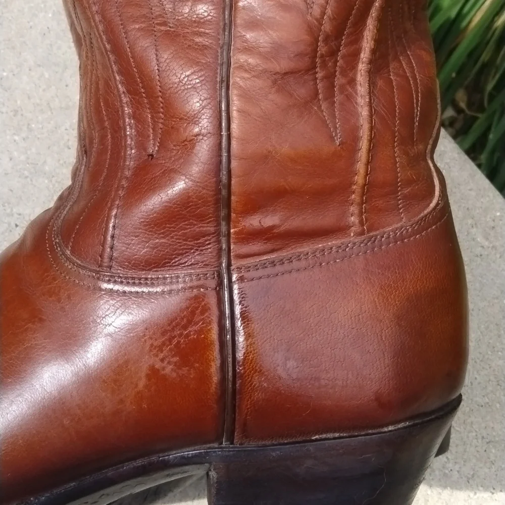 Lucchese men's boot size 9 EE, L6609